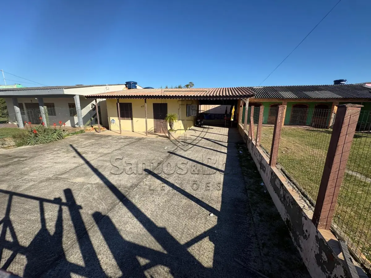 LOTE 005 - IMÓVEL NA AVENIDA DOS BANCÁRIOS EM QUINTÃO